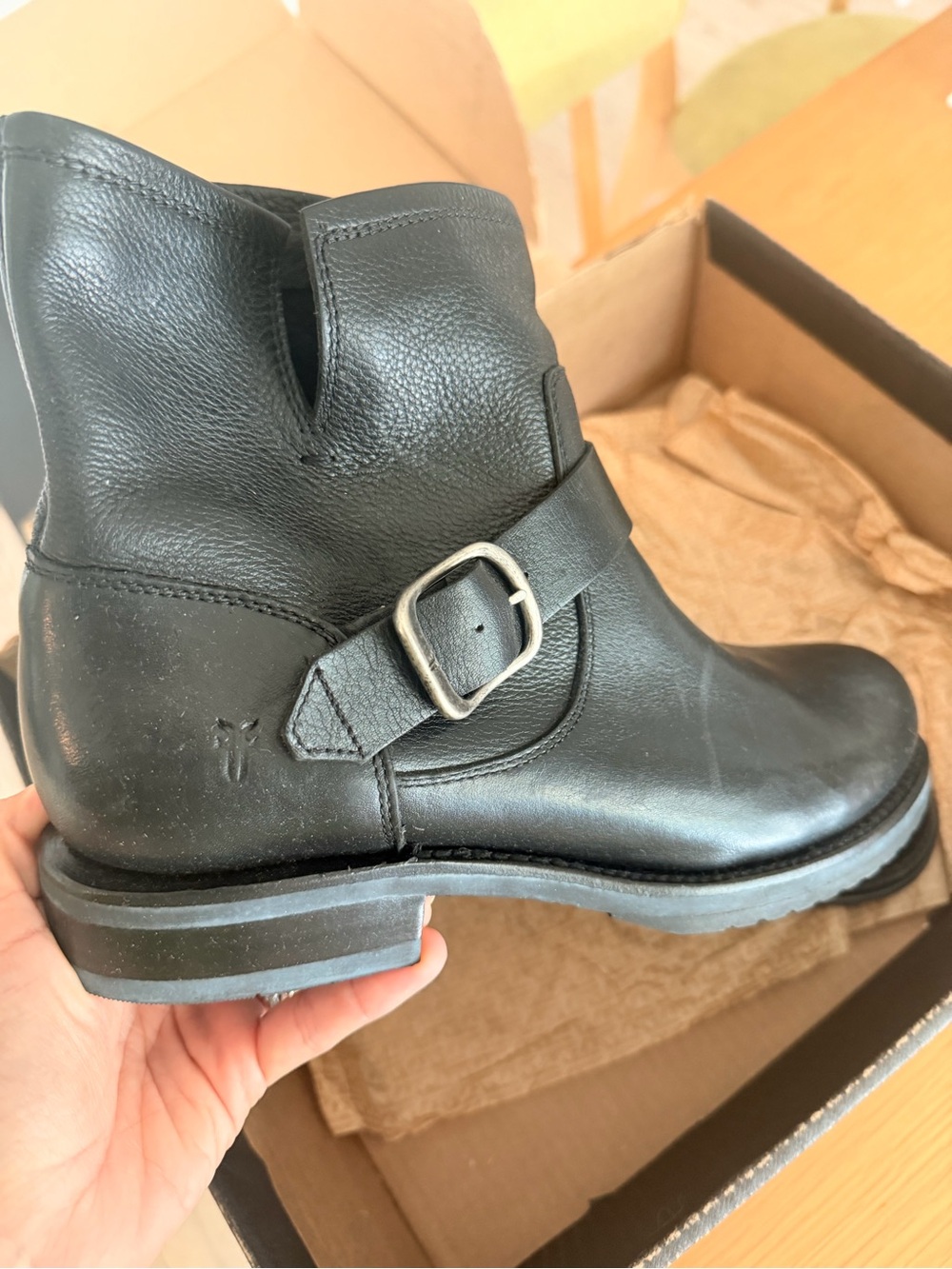 NIB Frye Veronica Boots Size 9.5 - Picture 5 of 9